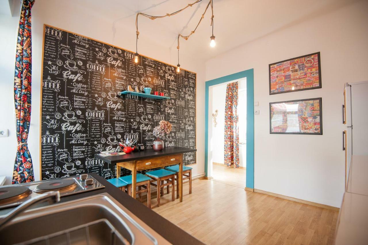 Spacious Stylish Apartment In Old Town Hermannstadt Exterior foto